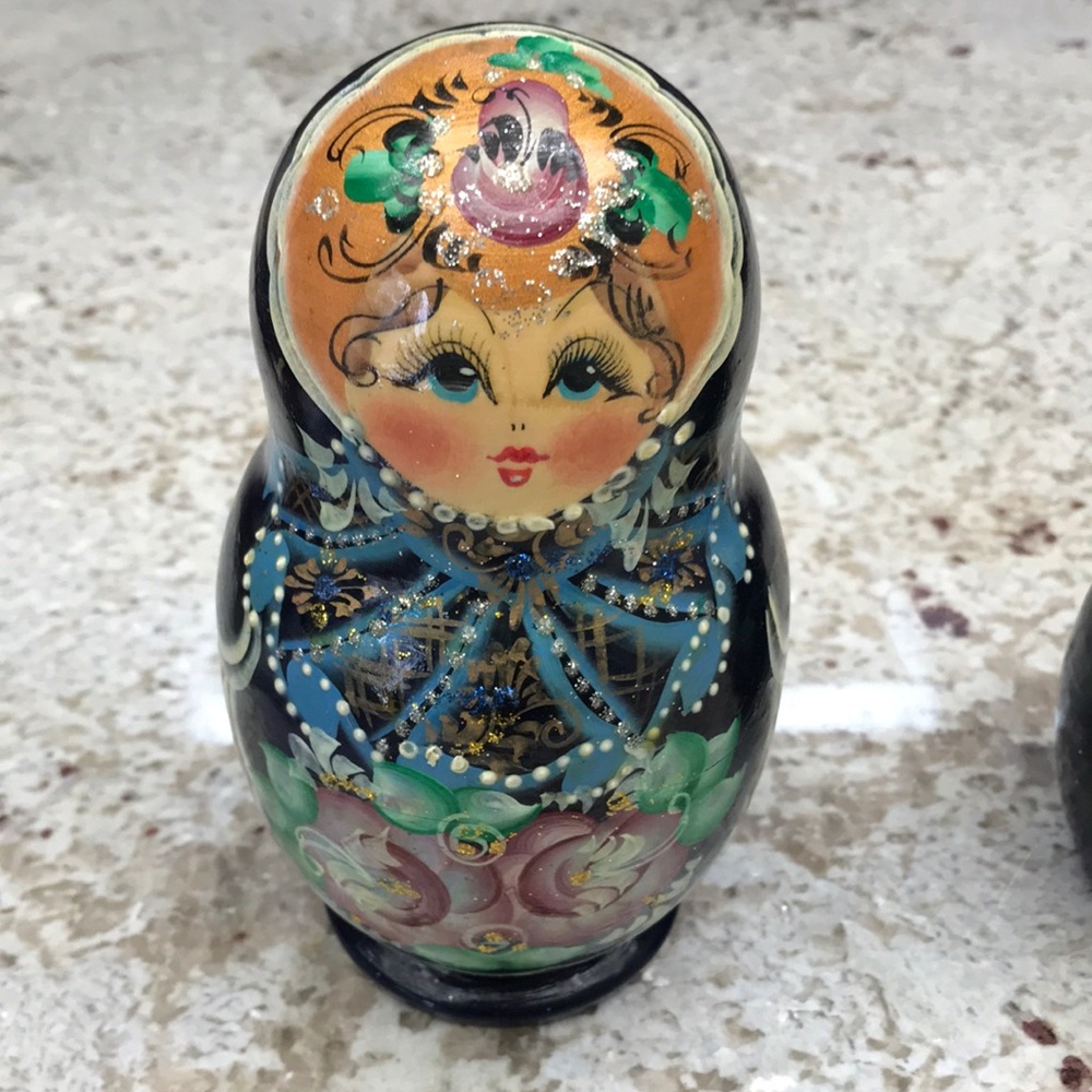 Floral Russian Nesting Dolls - Set of 5